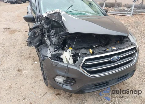 2018 Ford Escape Se из США, поврежденный, VIN 1FMCU9GD0JUC26933